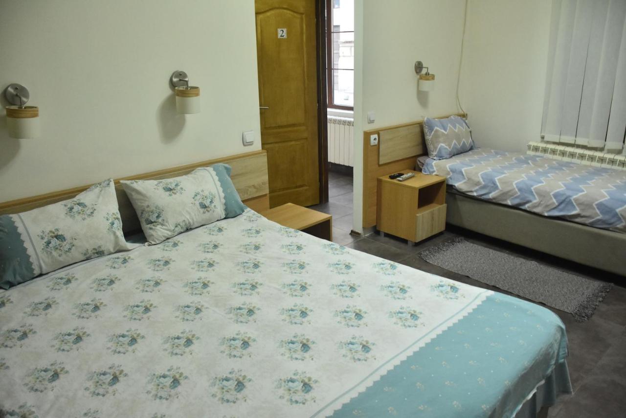 Mps Lux Apartments Nis Bagian luar foto