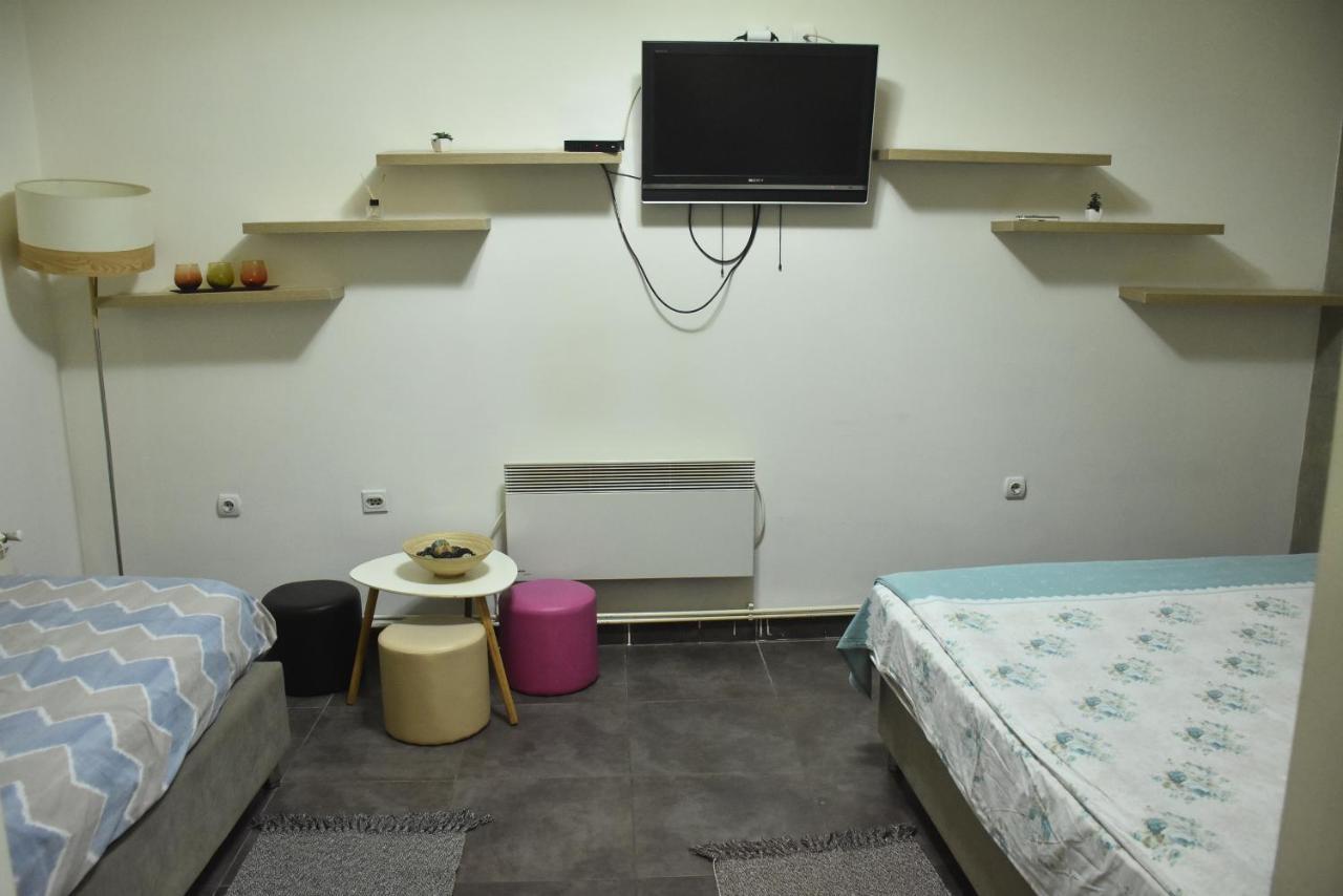Mps Lux Apartments Nis Bagian luar foto