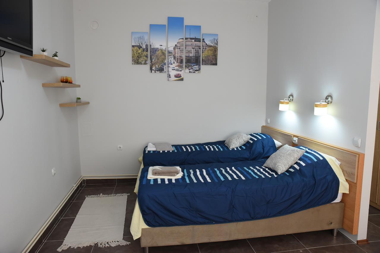 Mps Lux Apartments Nis Bagian luar foto