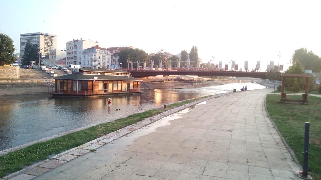 Mps Lux Apartments Nis Bagian luar foto