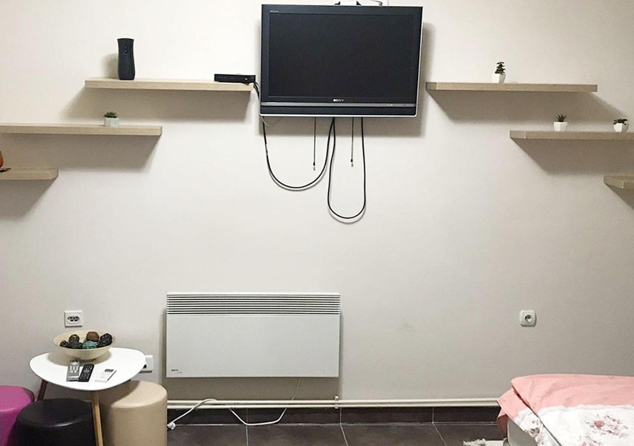 Mps Lux Apartments Nis Bagian luar foto